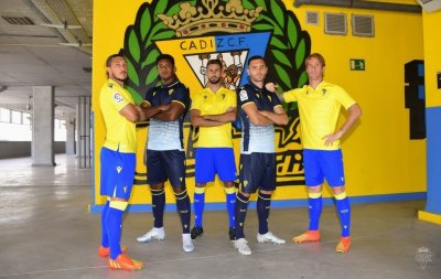 Camiseta Cadiz barata y replica 2022 2023